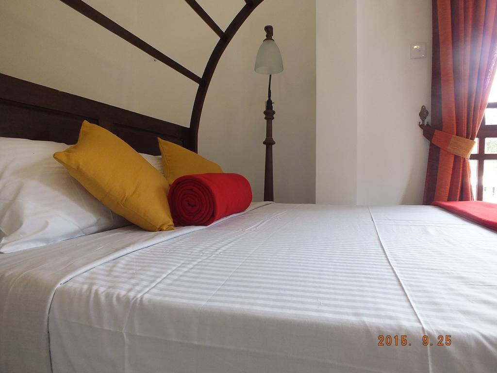 Hotel White House Ella Habitación foto