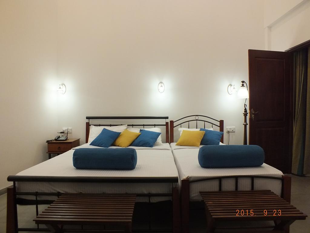 Hotel White House Ella Habitación foto